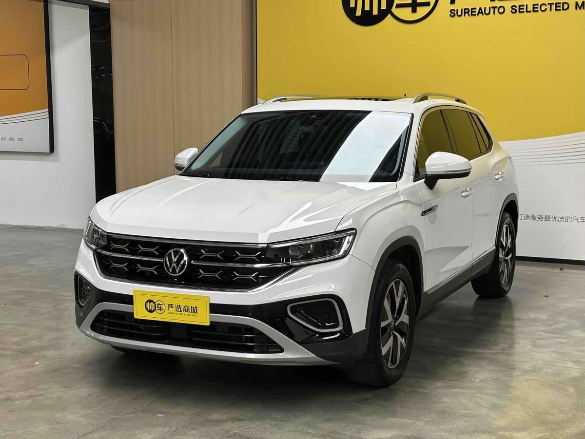 Volkswagen Tayron 2023 330TSI одна ведущая ось комплектация «Люкс Plus», исполнение «Цзиньцзе»