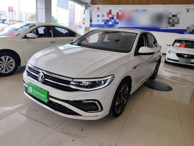 Volkswagen Bora, 2023 г., шампань / коричневый, 40 000 км Volkswagen Bora 2023 300TSI DSG комплектация «Цзуньсин»