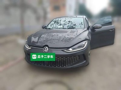 Volkswagen Lamando, 2023 г., серебристый / серый, 50 000 км Volkswagen Lamando 2023 Lamando L 280TSI DSG комплектация «Кула»