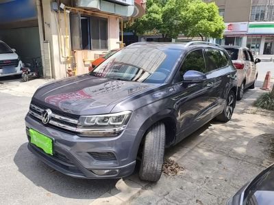 Volkswagen Tharu, 2022 г., серебристый / серый, 61 500 км Volkswagen Tharu 2022 280TSI одна ведущая ось Комфорт