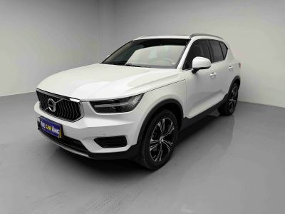 Volvo 沃尔沃XC40, 2021 г., белый, 74 300 км Volvo 沃尔沃XC40, 2022 г., белый, 24 000 км