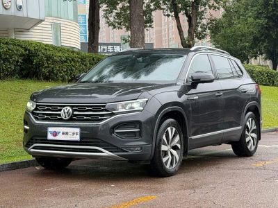 Volkswagen Tayron, 2021 г., серебристый / серый, 80 000 км Volkswagen Tayron 2020 330TSI одна ведущая ось комплектация «Люкс Чжилянь»