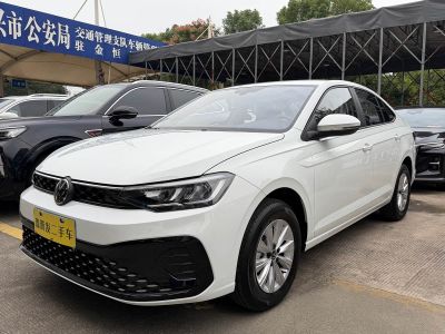 Volkswagen Lavida, 2025 г., белый, 2 300 км Volkswagen Lavida 2025 исполнение «Синьжуй» 1.5L комплектация «Синьи»