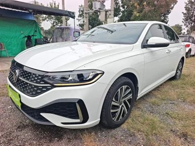 Volkswagen Lavida 2024 1.5L автомат исполнение «Звёздное небо» пять миллионов версия