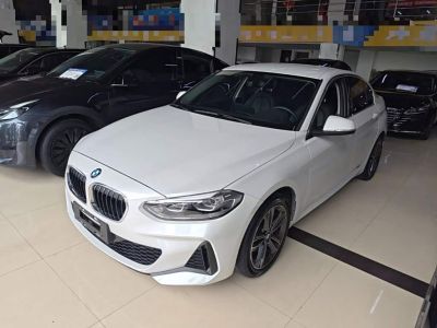 BMW 1 серия 2023 120i M Спорт