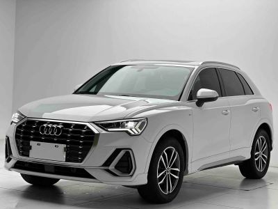 Audi 奥迪Q3, 2022 г., белый, 32 000 км