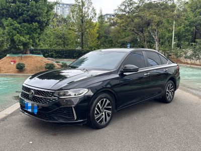 Volkswagen Lavida, 2024 г., чёрный, 16 800 км Volkswagen Lavida 2024 300TSI DSG исполнение «Звёздное небо» комплектация «Лидер»