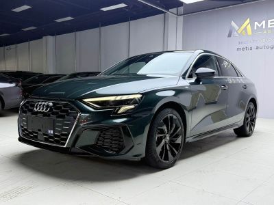 Audi A3, 2023 г., зелёный, 15 000 км