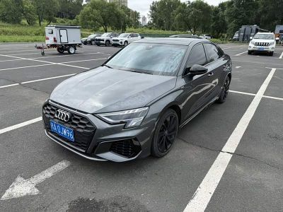 Audi A3, 2022 г., серебристый / серый, 39 000 км Audi A3, 2022 г., серебристый / серый, 42 000 км