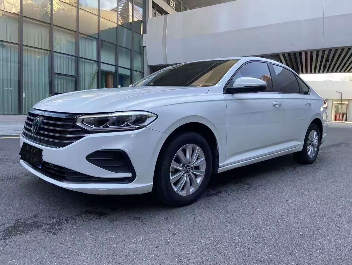 Volkswagen Lavida 2023 1.5L автомат Дэи версия