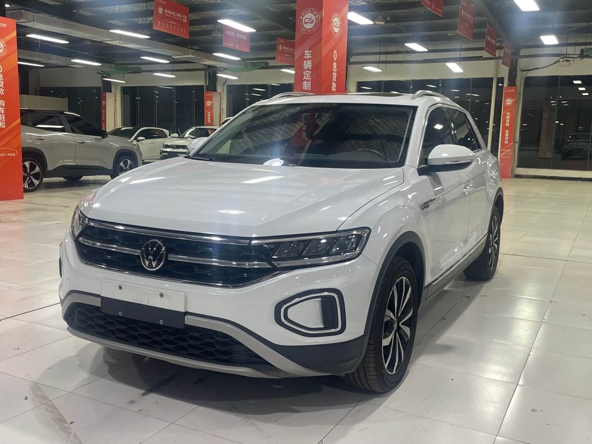 Volkswagen T-Roc 2024 280TSI DSG одна ведущая ось Шигуан версия