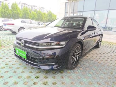 Volkswagen Magotan, 2023 г., чёрный, 75 600 км Volkswagen Magotan 2024 380TSI DSG комплектация «Суприм»