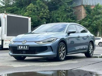 Volkswagen Lamando, 2023 г., синий, 24 000 км Volkswagen Lamando 2023 Lamando L 280TSI DSG комплектация «Сюаньла»