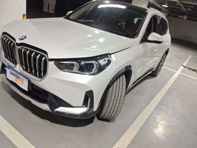 BMW X1, 2025 г., белый, 13 200 км BMW X1 2024 sDrive25Li X设计套装