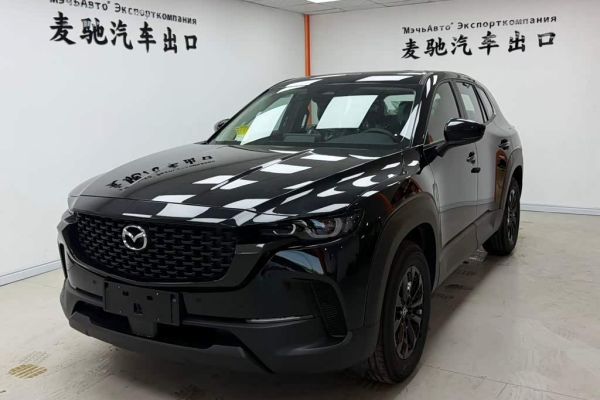 Mazda CX-30, 2022 г., синий, 38 000 км Mazda 马自达CX-50行也, 2026 г., чёрный, 100 км