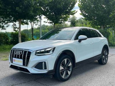 Audi Q2L, 2022 г., белый, 30 000 км Audi 奥迪Q2L, 2022 г., белый, 33 000 км