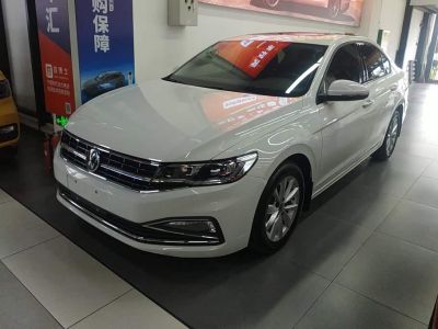 Volkswagen Bora, 2022 г., белый, 20 000 км Volkswagen Bora 2021 1.5L автомат Комфорт Чжилянь версия