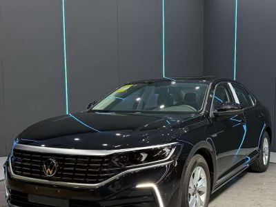 Volkswagen Passat PHEV, 2023 г., чёрный, 50 000 км Volkswagen Passat подключаемый гибрид 2025 430PHEV гибрид комплектация «Бизнес»