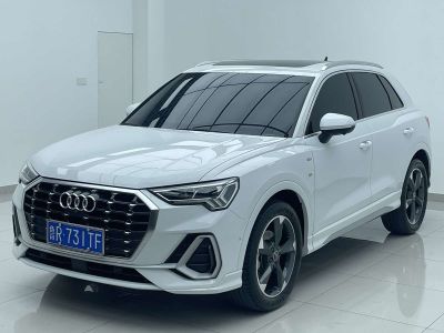 Audi Q3, 2023 г., белый, 36 000 км Audi 奥迪Q3, 2023 г., белый, 39 000 км