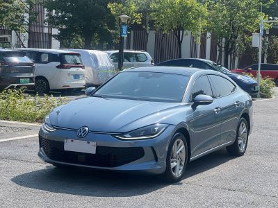 Volkswagen Lamando, 2023 г., синий, 24 000 км Volkswagen Lamando 2023 Lamando L 280TSI DSG комплектация «Сюаньла»
