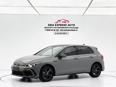 Volkswagen Golf, 2024 г., белый, 55 500 км Volkswagen Golf 2023 обновлённая версия 280TSI DSG R-Line Lite
