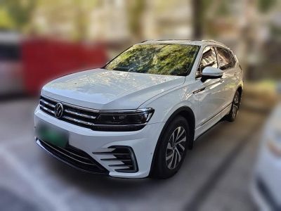Volkswagen Tharu, 2026 г., серебристый / серый, 5 700 км Volkswagen Tiguan L подключаемый гибрид 2021 430PHEV подключаемый гибрид Премиум
