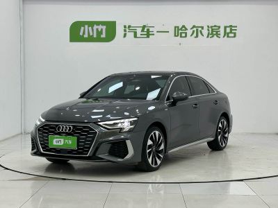 Audi A3, 2023 г., серебристый / серый, 16 000 км