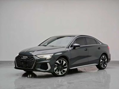 Audi A3, 2023 г., зелёный, 20 000 км
