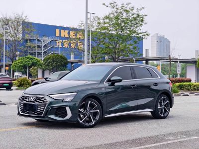 Audi A3, 2023 г., зелёный, 20 000 км