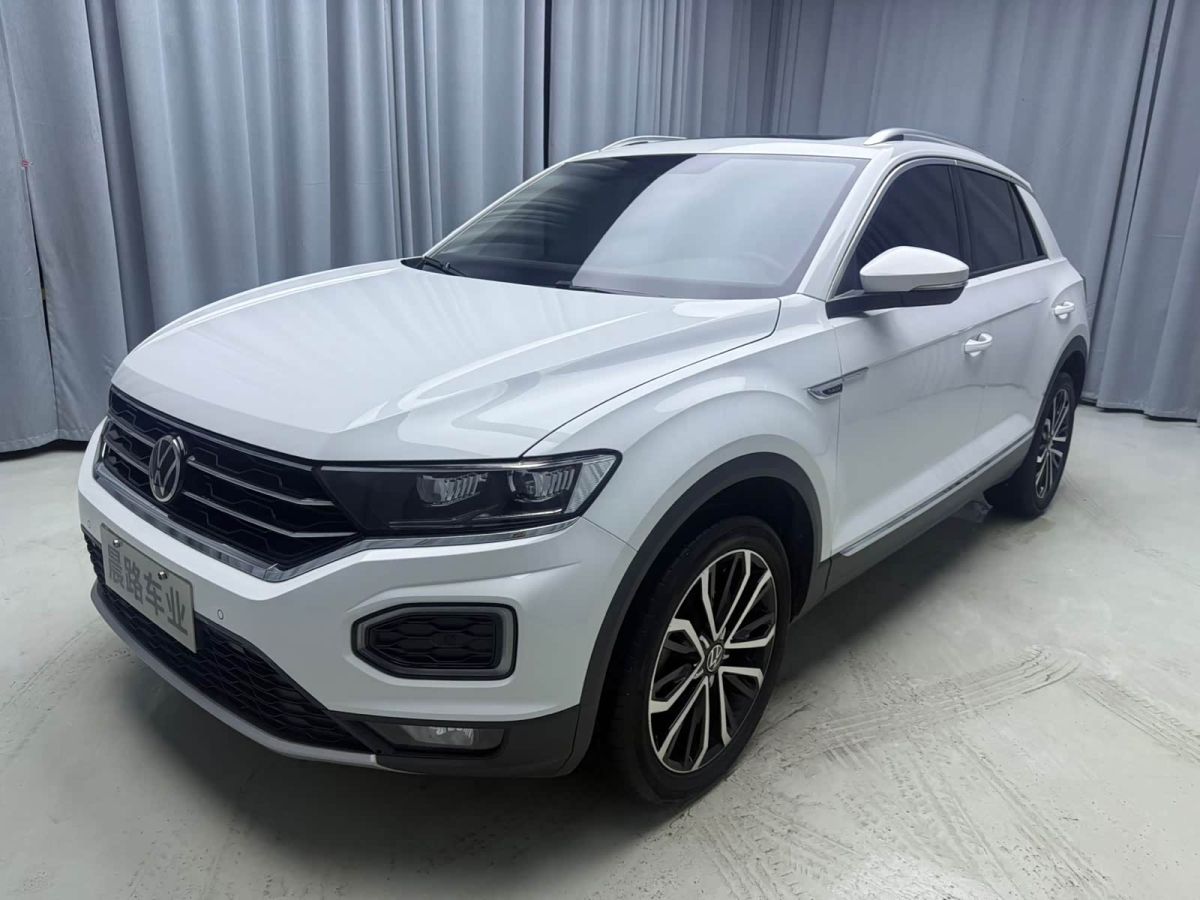 Volkswagen T-Roc 2022 280TSI DSG одна ведущая ось Комфорт PLUS