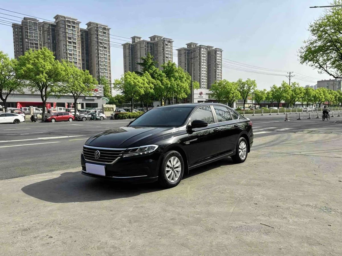 Volkswagen Lavida 2021 1.5L автомат комплектация «Стиль»