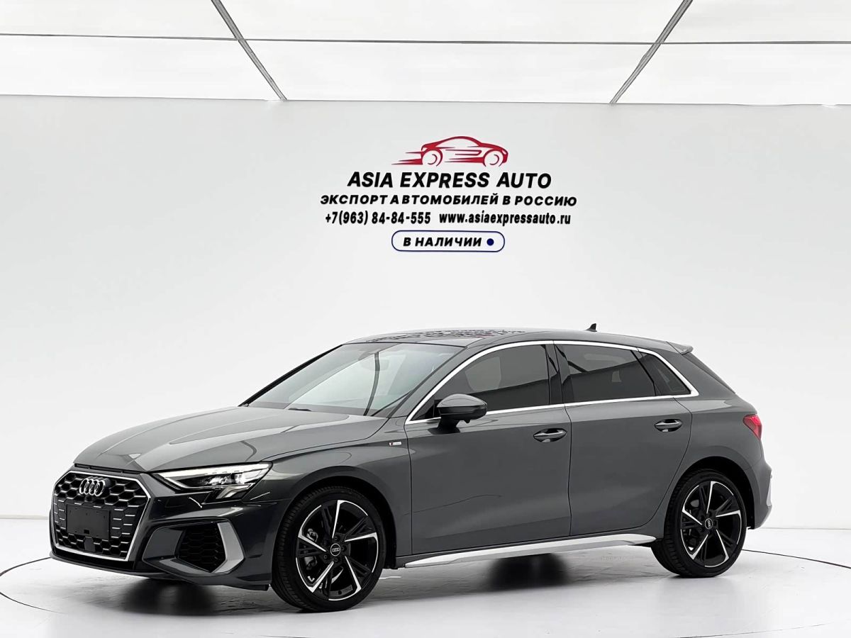 Audi A3, 2023 г., серебристый / серый, 39 000 км Audi A3, 2023 г., серебристый / серый, 39 000 км