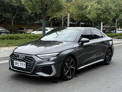 Audi A3, 2021 г., серебристый / серый, 24 000 км