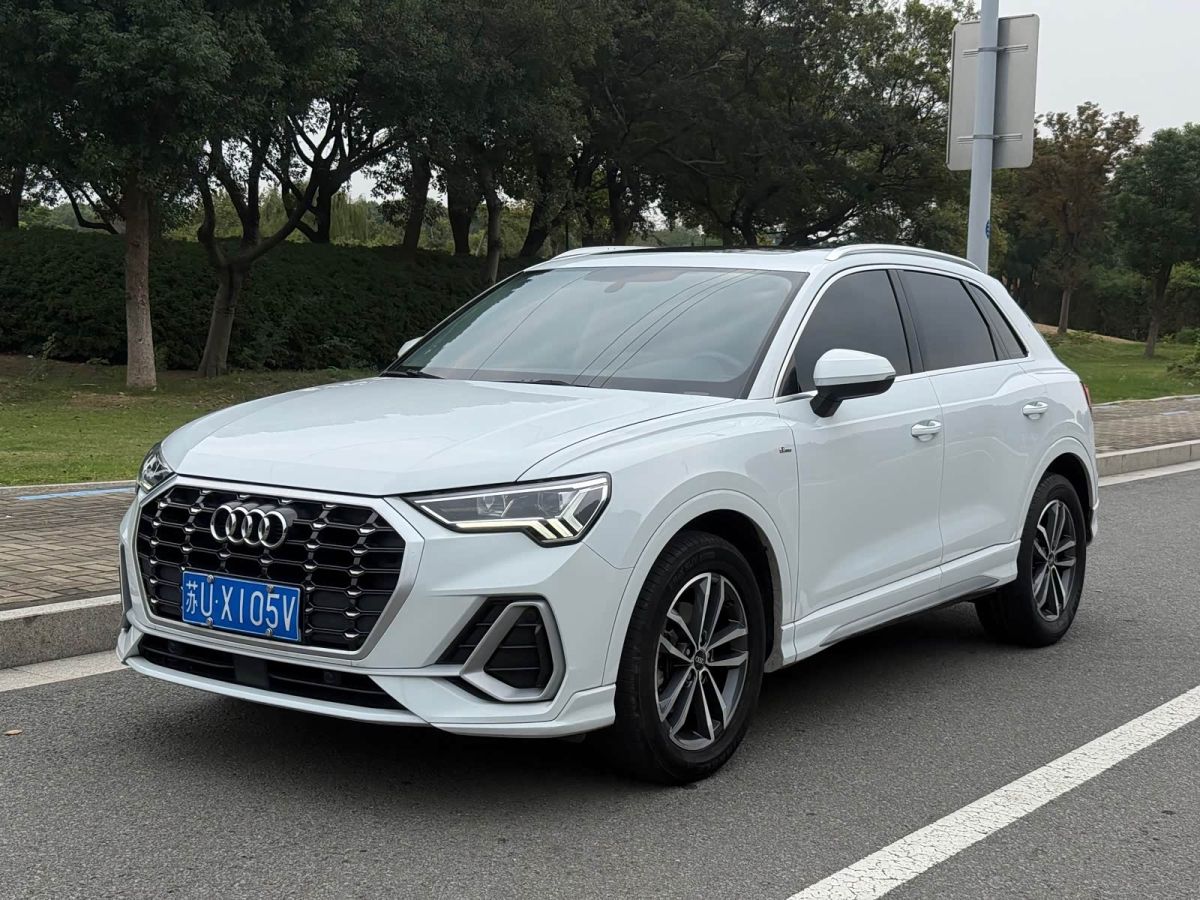 Audi 奥迪Q3, 2023 г., белый, 51 600 км