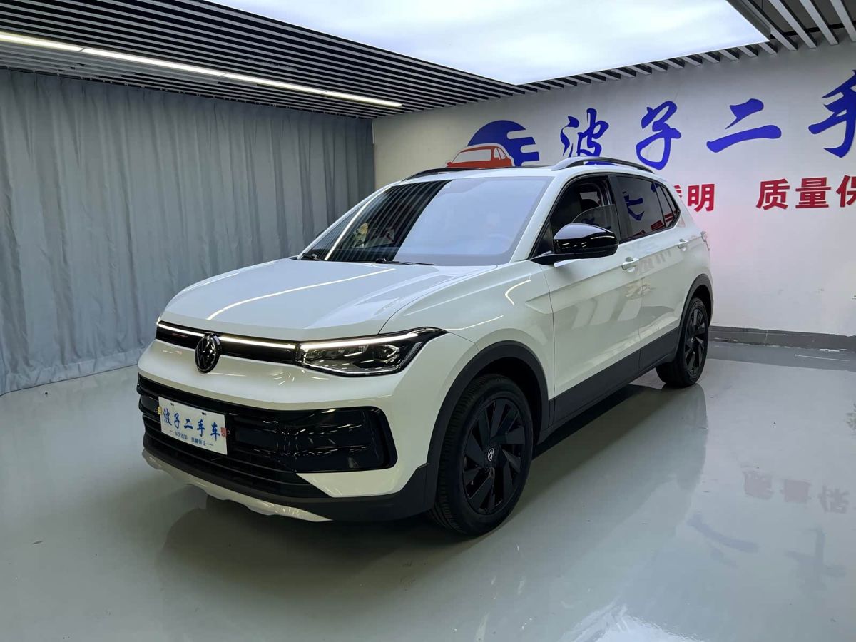 Volkswagen Tharu 2025 исполнение «Синьжуй» 1.5L комплектация «Руйи»