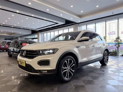 Volkswagen T-Roc, 2021 г., белый, 63 000 км Volkswagen T-Roc 2020 280TSI DSG одна ведущая ось Комфорт