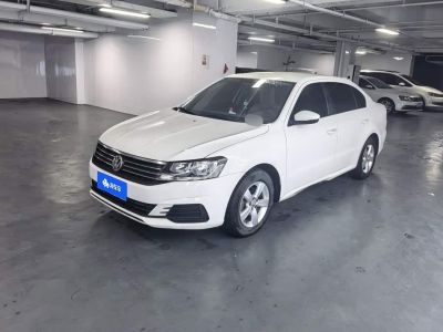 Volkswagen Lavida, 2021 г., белый, 54 900 км Volkswagen Lavida 2019 Lavida 启航 1.5L 手动 комплектация «Стиль» китайский экостандарт VI