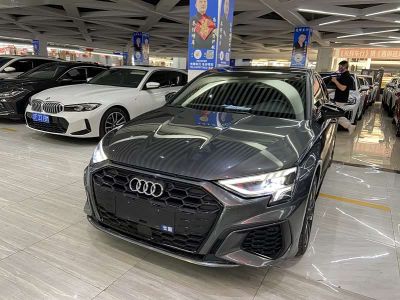 Audi A3, 2022 г., серебристый / серый, 16 300 км Audi A3, 2022 г., серебристый / серый, 31 000 км