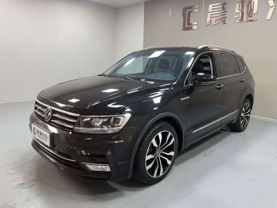Volkswagen Tiguan L 2021 330TSI автомат одна ведущая ось R-Line Флагман