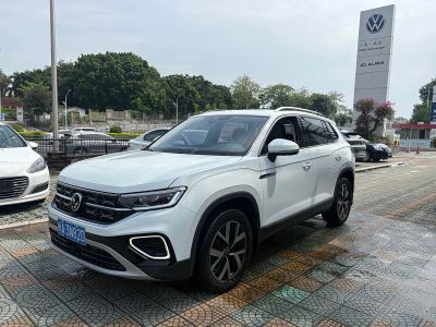 Volkswagen Tayron 2025 обновлённая версия исполнение «Чжунсян» 330TSI