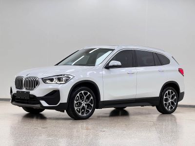 BMW X1, 2022 г., белый, 27 000 км BMW X1 2022 sDrive25Li комплектация «Лидер»