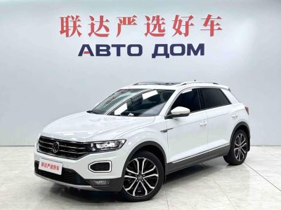 Volkswagen T-Roc, 2021 г., белый, 63 000 км Volkswagen T-Roc 2022 280TSI DSG одна ведущая ось Комфорт PLUS
