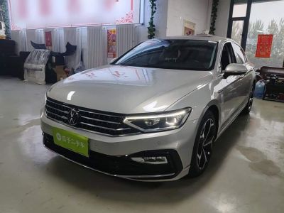 Volkswagen Magotan 2023 200 × десять тысяч выпущенных автомобилей, юбилейная серия 330TSI DSG комплектация «Лидер»