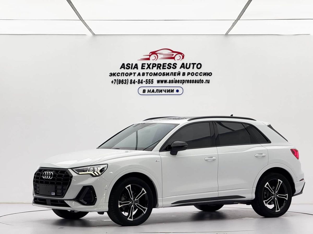 Audi Q3, 2022 г., белый, 31 000 км Audi 奥迪Q3, 2022 г., белый, 31 000 км