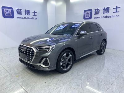 Audi Q3, 2023 г., белый, 77 000 км Audi 奥迪Q3, 2023 г., серебристый / серый, 12 000 км