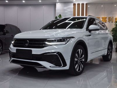 Volkswagen Tiguan L 2024 380TSI автомат полный привод R-Line комплектация «Юэсян» 7 мест
