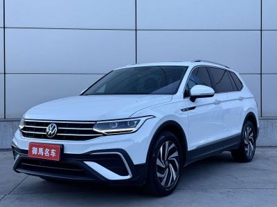 Volkswagen Tiguan L, 2021 г., чёрный, 31 900 км Volkswagen Tiguan L 2023 280TSI автомат одна ведущая ось ограниченная серия «Чаочуан»
