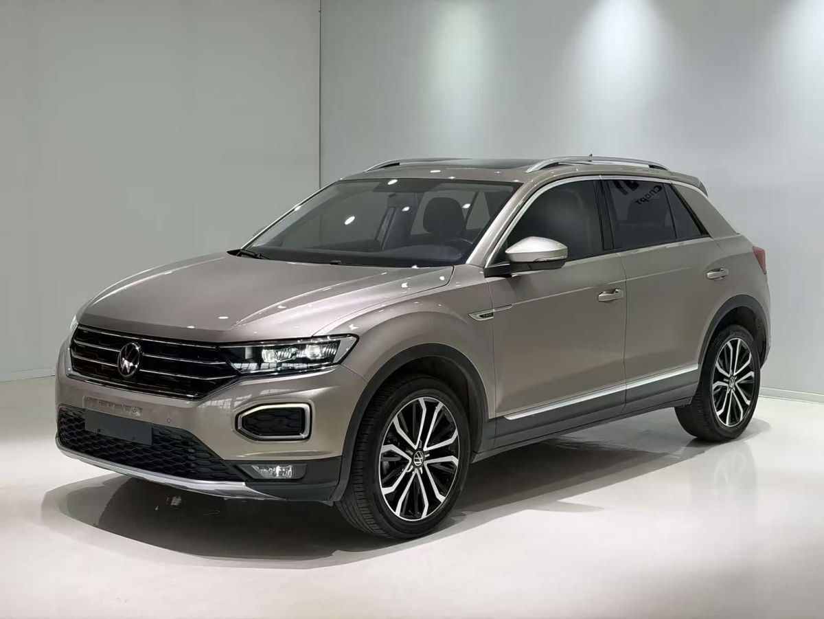 Volkswagen T-Roc 2022 280TSI DSG одна ведущая ось Комфорт PLUS