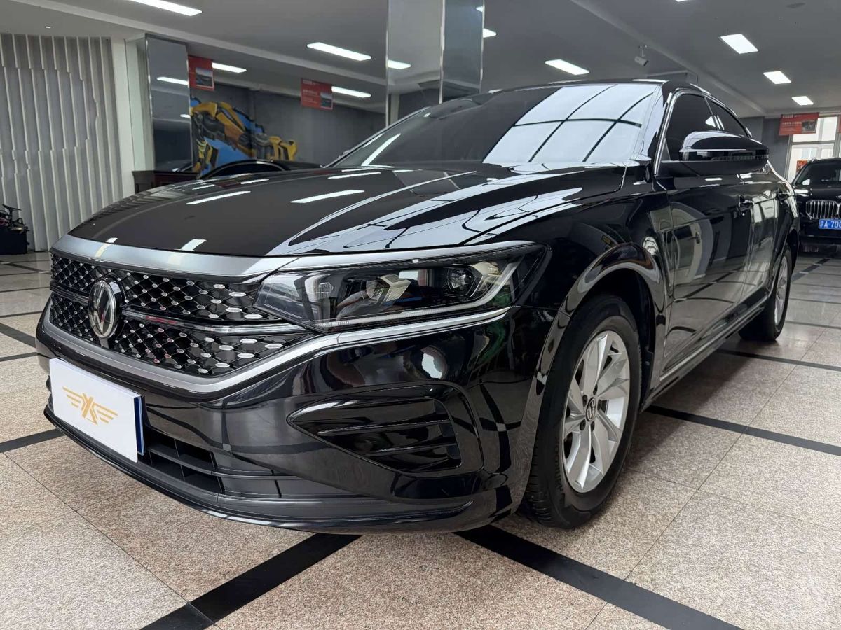 Volkswagen Passat 2023 обновлённая версия 280TSI комплектация «Элита»