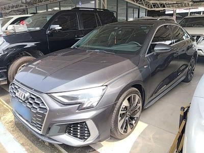 Audi A3, 2023 г., серебристый / серый, 47 000 км